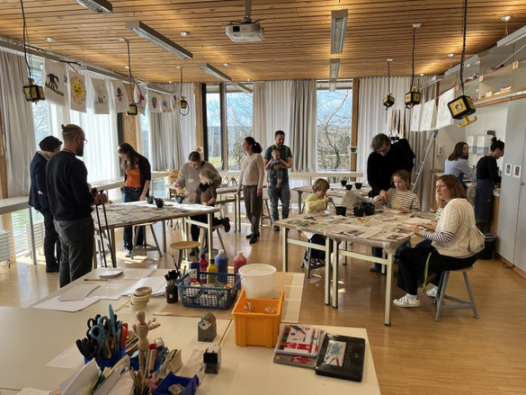 geöffnete Werkstatt: Rorschachbilder herstellen