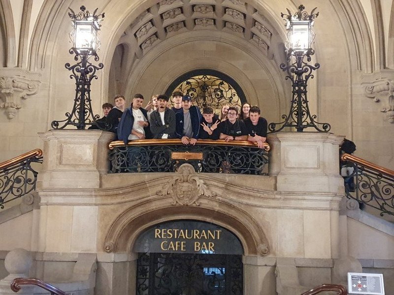 Schüler im Rathaus 