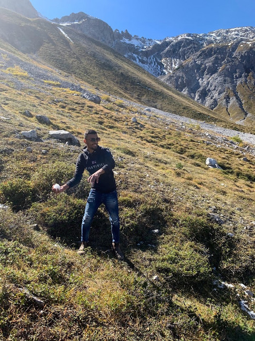 05.10 Schneeballschlacht am Lünersee