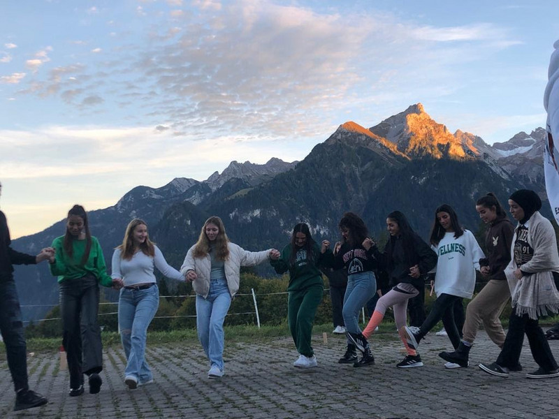 04.10. arabischer Tanz mit Alpenglühen