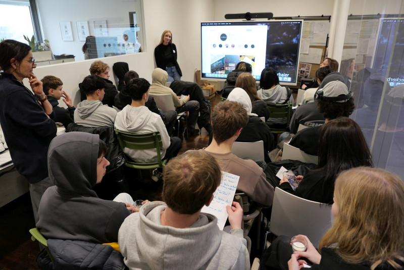 Einführende Informationsveranstaltung rund um die angebotenen Ausbildungsberufe im Betrieb.