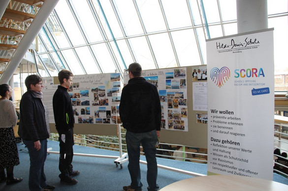 Scora-Projekt (schools opposing racism and antisemitism) mit Israelaustausch Scora-Projekt (schools opposing racism and antisemitism) mit Israelaustausch Scora-Projekt (schools opposing racism and antisemitism) mit Israelaustausch Scora-Projekt (schools opposing racism and antisemitism) mit Israelaustausch