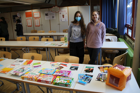 Spanisch im sozial- und gesundheitswissenschaftlichen Gymnasium (SGG) Spanisch im sozial- und gesundheitswissenschaftlichen Gymnasium (SGG)